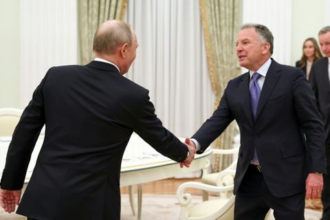 Witkoff (r.) und Putin in Moskau