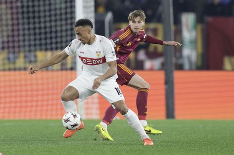 Die Stuttgarter um Jamie Leweling reisen aus Rom mit einer Niederlage zurück. Foto: Antonio Balasco/LiveMedia-IPA/ZUMA Press Wir