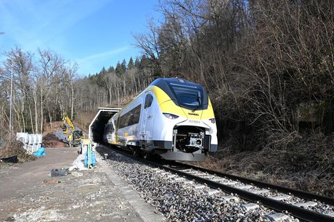 Der Start für die reaktivierte Hesse-Bahn steht unmittelbar bevor. Foto: Bernd Weißbrod/dpa