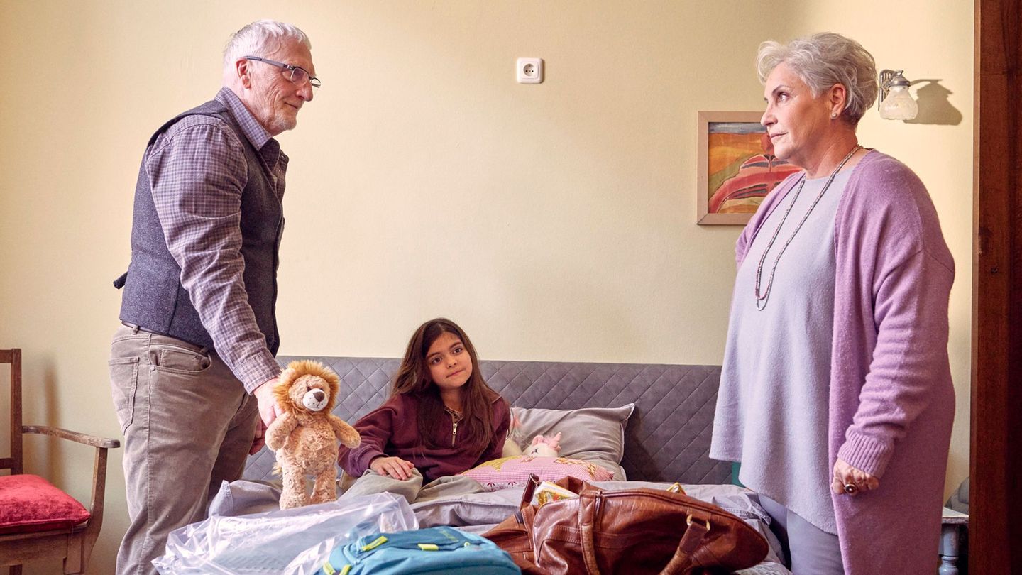 Pia fühlt sich gleich wohl in der etwas anderen WG. Foto: Frank Dicks/ARD Degeto/Programmplanung und P/dpa