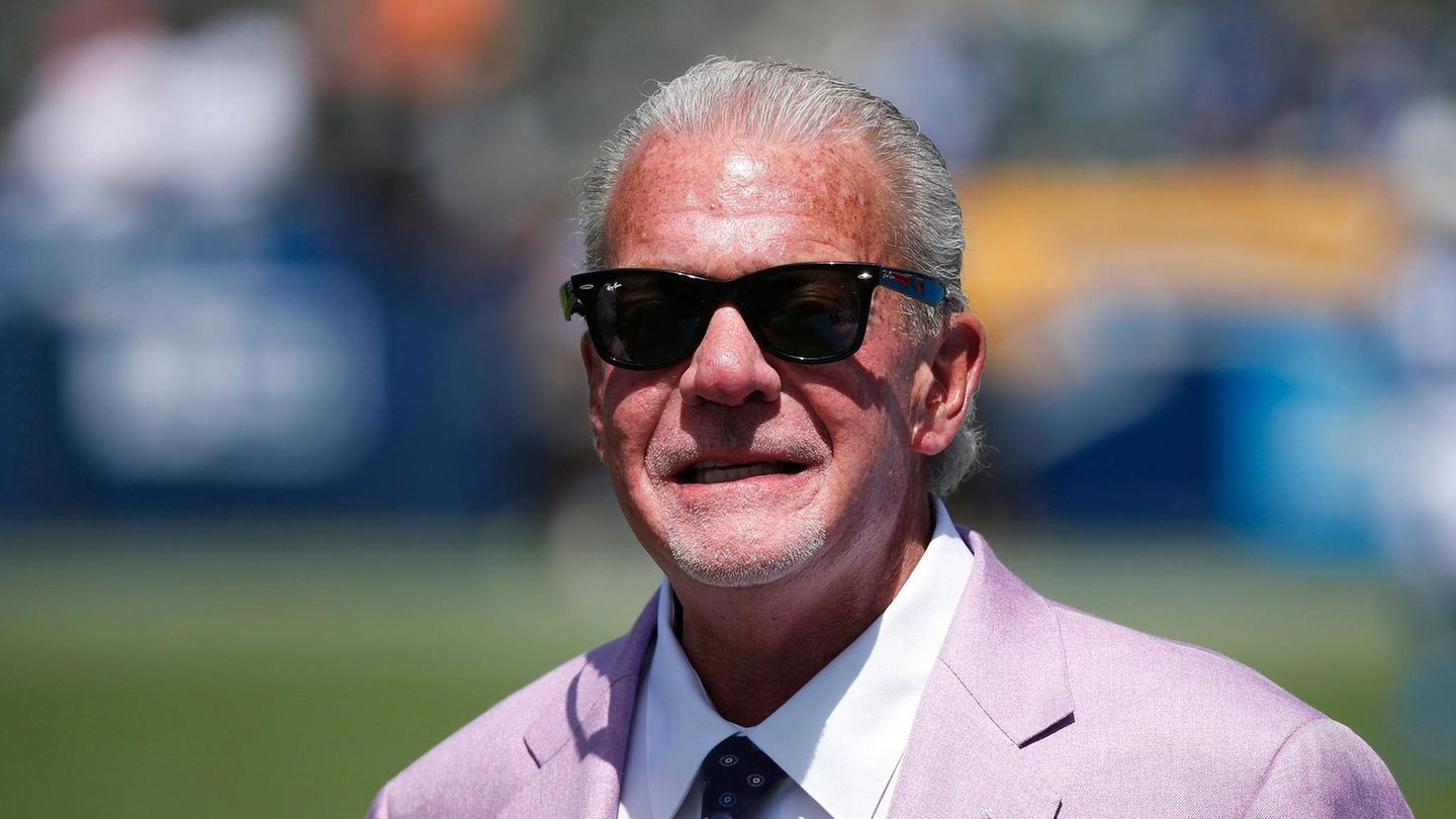 Jim Irsay starb im Mai 2025. Jetzt untersucht das FBI seinen Tod