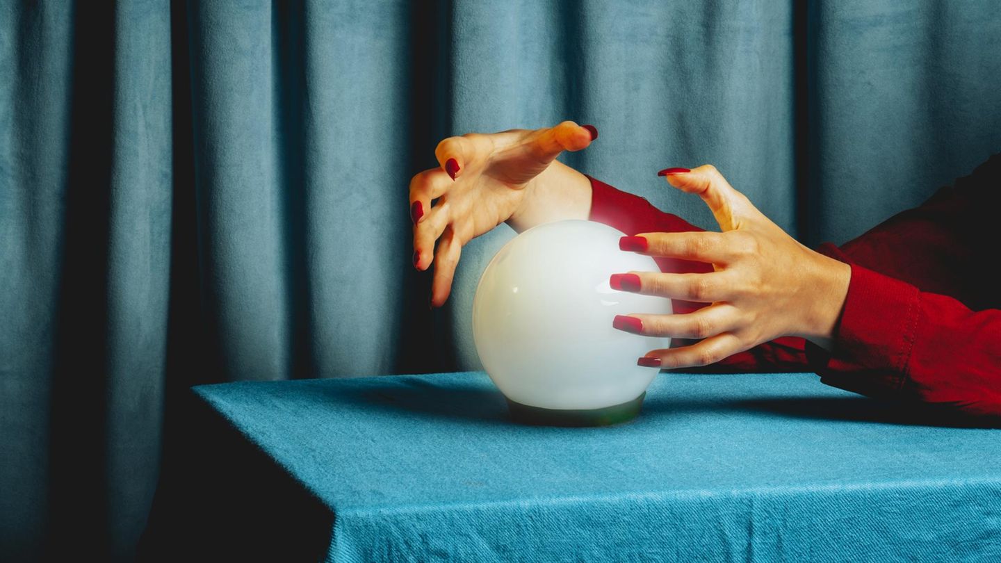 In Russland sind Hexen und Schamanen sehr beliebt - auch im TV