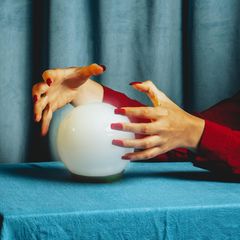 In Russland sind Hexen und Schamanen sehr beliebt - auch im TV