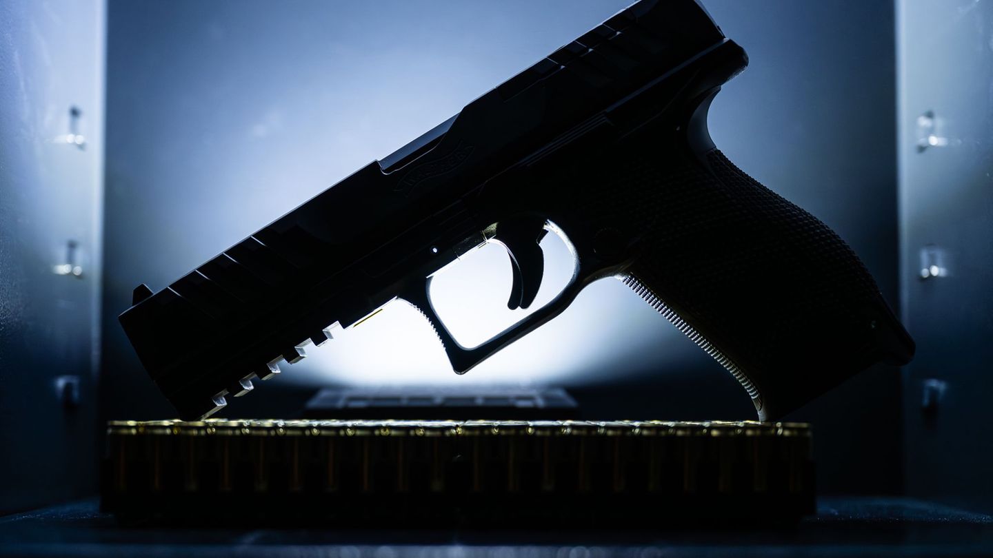 In Sachsen-Anhalt fehlen über 1.000 Schusswaffen. (Symbolbild) Foto: Silas Stein/dpa