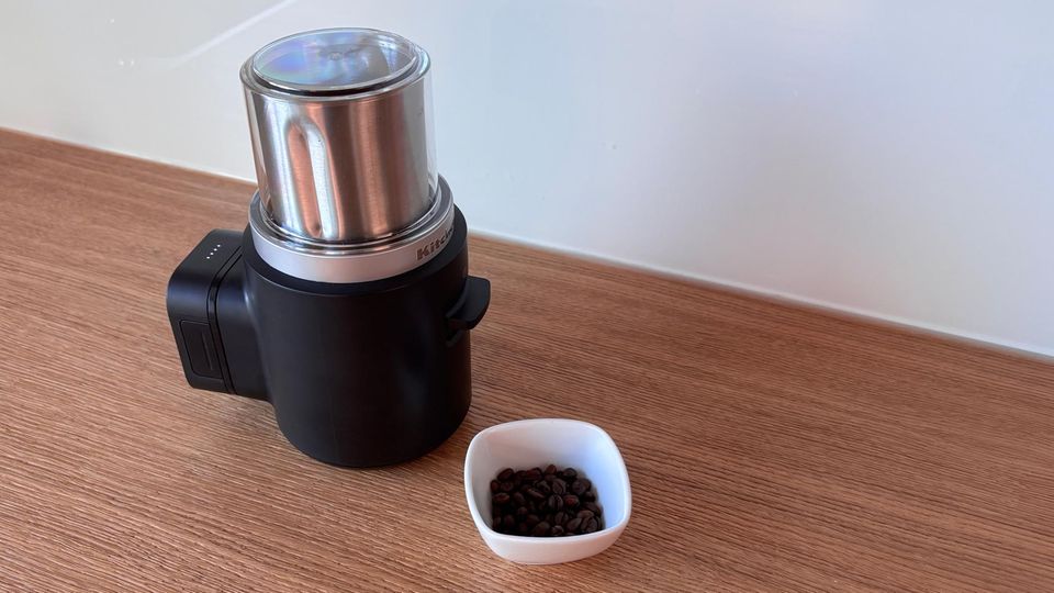 Kaffeemühlen Test: KitchenAid Go zusammengebaut