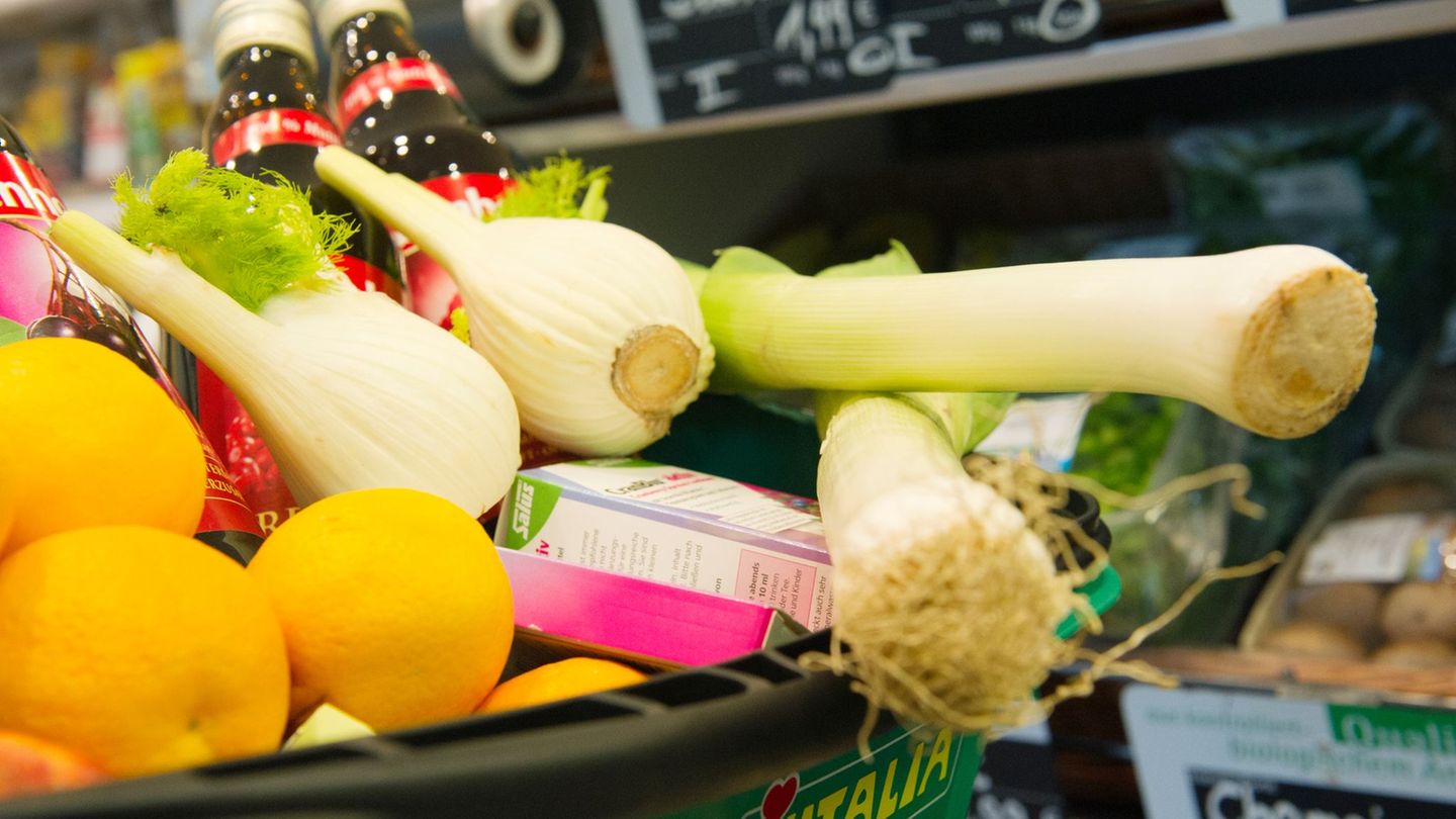 Biolebensmittel sollten nach dem Willen der Grünen von der Mehrwertsteuer befreit werden. Das würde dafür sorgen, dass sich mehr