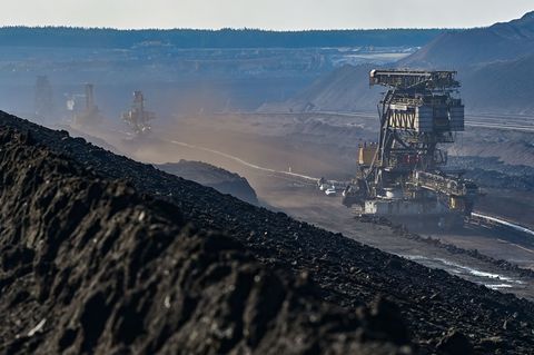 Die Leag will die Kohleförderung in Welzow-Süd schon 2030 beenden. (Archivbild) Foto: Patrick Pleul/dpa/dpa-tmn