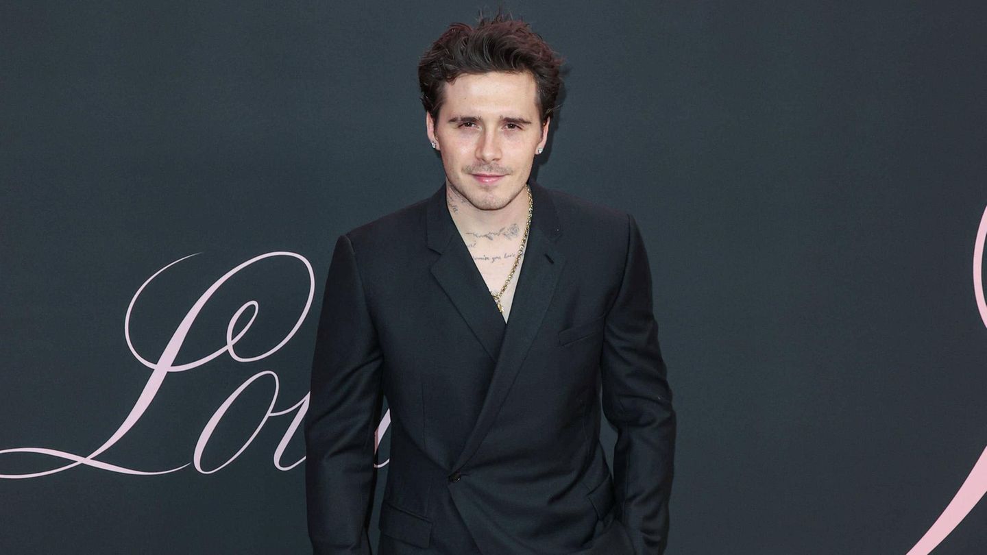 Zoff bei den Beckhams: Zwischen Nepo-Baby und Selbstfindung: Das Leben von Brooklyn Beckham in Bildern