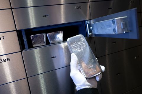 Edelmetalle - allen voran Gold - gelten bei vielen Investoren als sichere Häfen in Zeiten politischer Unsicherheiten. (Symbolbil