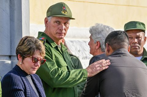 Ist der kubanische Präsident Miguel Diaz-Canel (2.v.l.) bei Donald Trump und seiner Regierung in Ungnade gefallen?