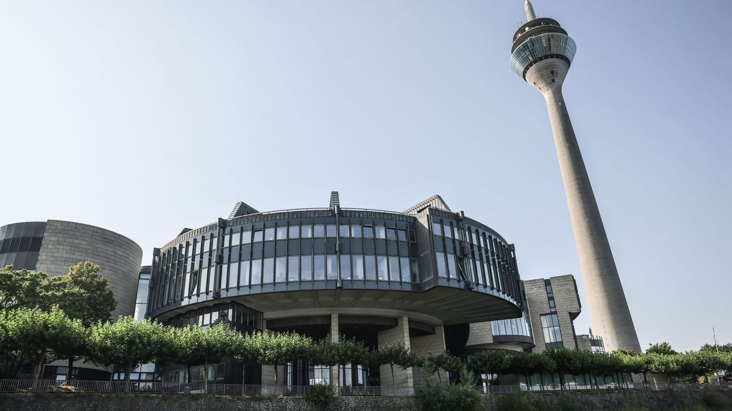 Verkehrseinschr-nkungen-Iran-Demos-mit-mehr-als-20-000-Teilnehmern-erwartet