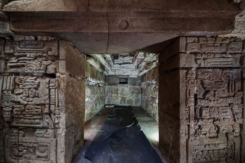 Das gut erhaltene Grab wurde im südlichen Bundesstaat Oaxaca gefunden Foto: Luis Gerardo Peña Torres/Instituto Nacional de Antro