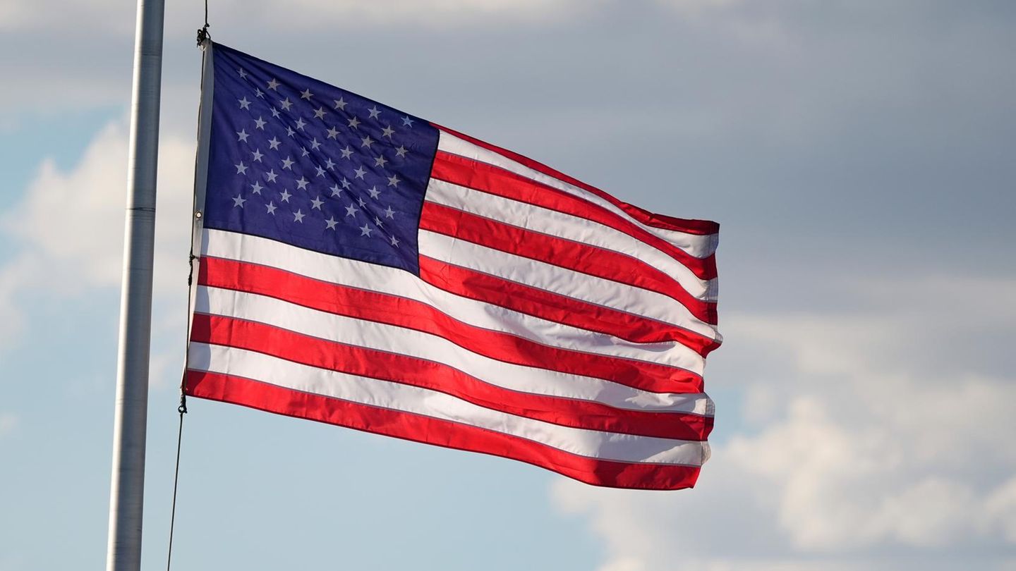 Bizarrer-Streit-Nach-Austritt-der-USA-WHO-weigert-sich-US-Flagge-zur-ckzugeben