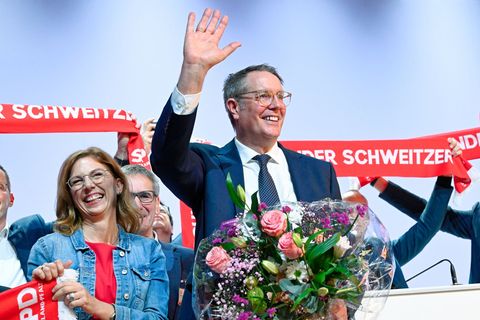 Platz eins bei der Landtagswahl am 22. März ist das klare Ziel von Schweitzer. Foto: Uwe Anspach/dpa