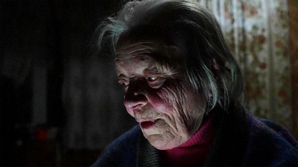 Kaltes Kiew liegt im Dunkeln: "Hart, das zu überleben"