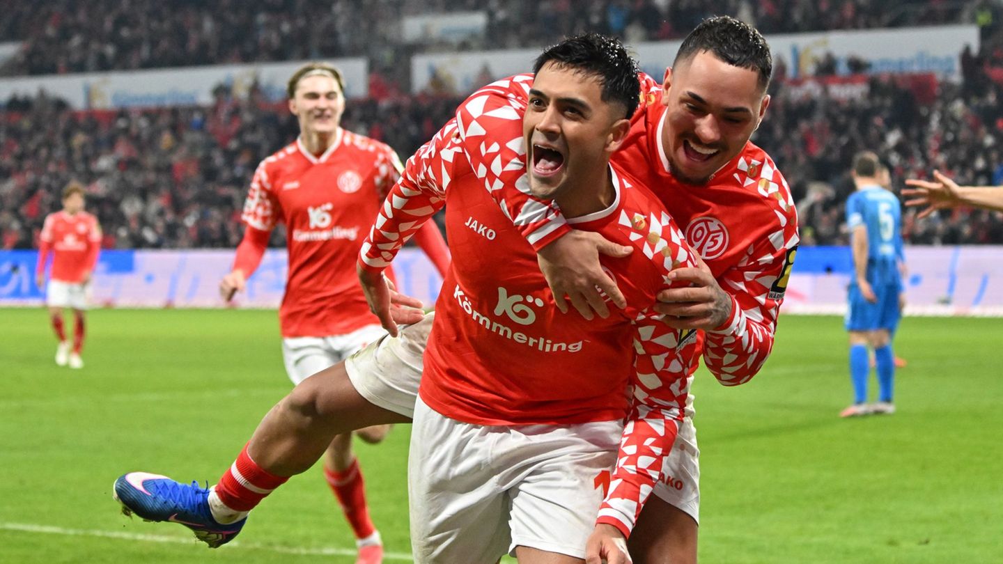 Fu-ball-Bundesliga-Amiri-bringt-die-Wende-Mainz-besiegt-Wolfsburg