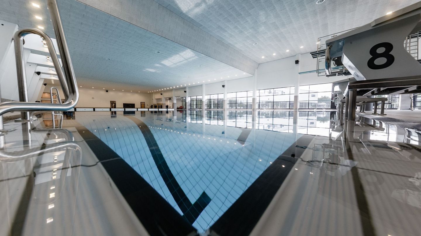 Die SPD-Fraktion hat umfangreiche Informationen zur Situation der Schwimmbäder im Land angefordert. (Symbolbild) Foto: Markus Sc