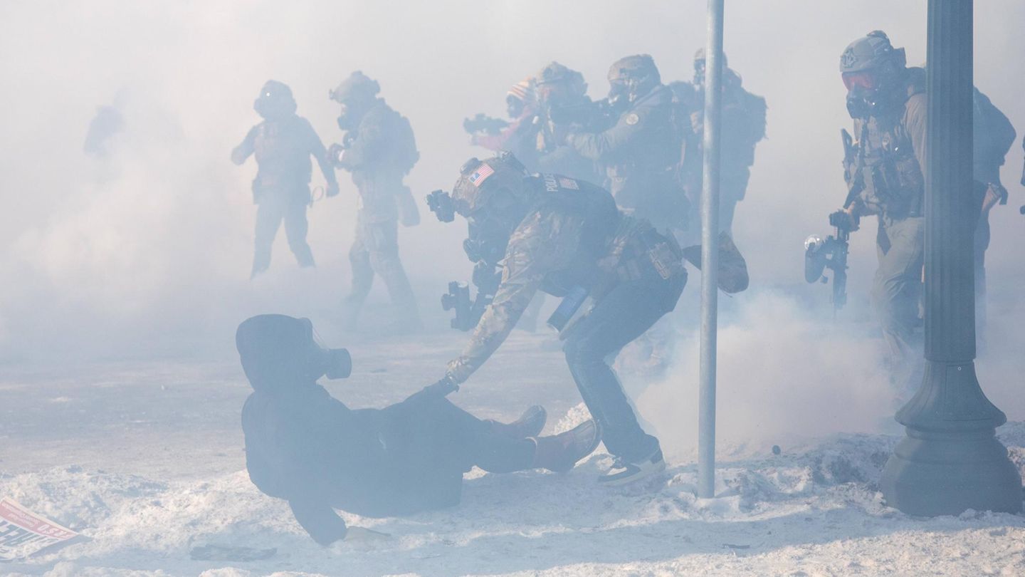 Minneapolis: What we know about the deadly shootings - | and what we ...