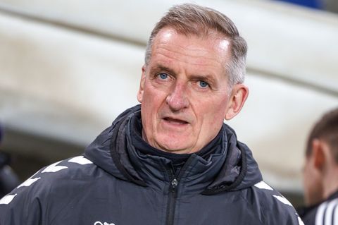 Trainer Petrik Sander analysierte die Niederlage betont sachlich. Foto: Andreas Gora/dpa