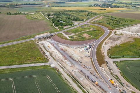 Der Naturschutzbund hat einen Eilantrag auf sofortigen Stopp der Bauarbeiten an der Autobahn A 143 eingereicht. (Archivbild) Fot
