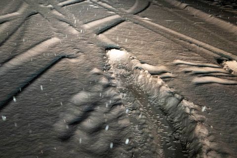 An manchen Schulen entfällt der Präsenzunterricht. Foto: Stefan Puchner/dpa