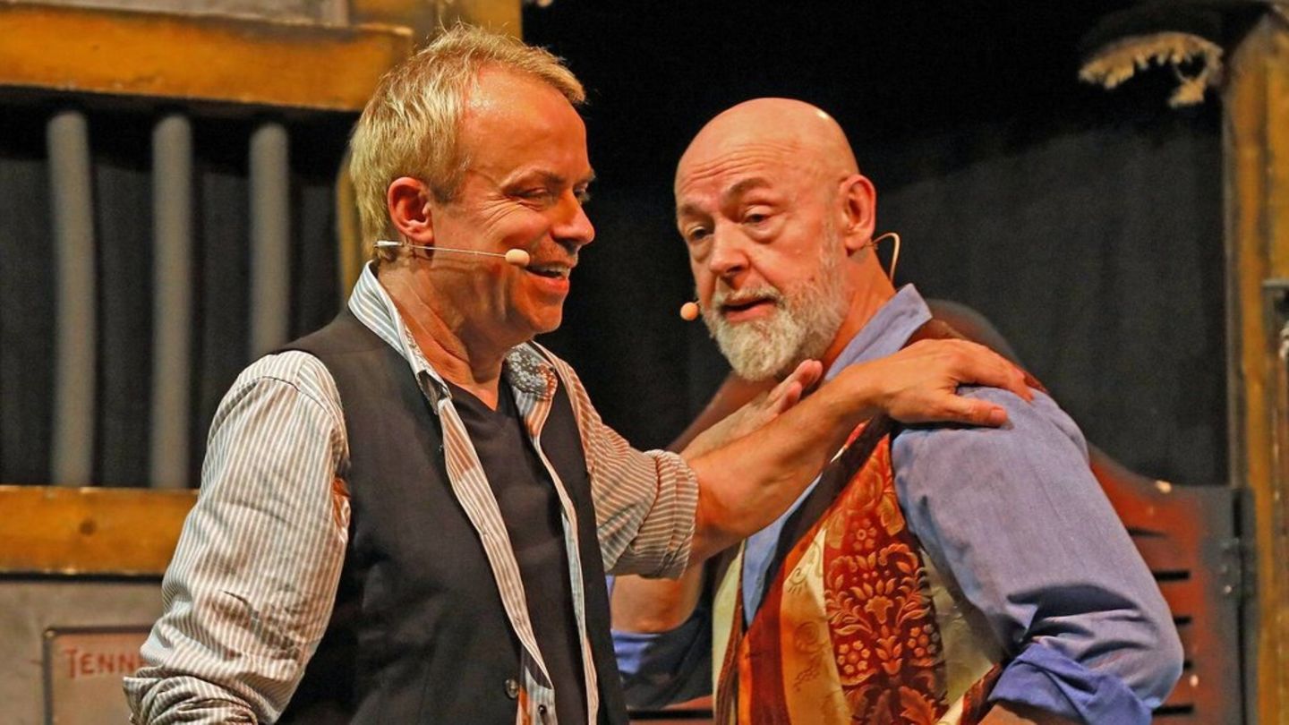 Henni Nachtsheim (l.) und Gerd Knebel bildeten das Comedy-Duo Badesalz - hier bei einem Auftritt in Groß-Gerau.