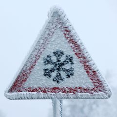 Der Schüler- und Linienverkehr im Südharz wurde eingestellt. (Symbolbild) Foto: Matthias Bein/dpa