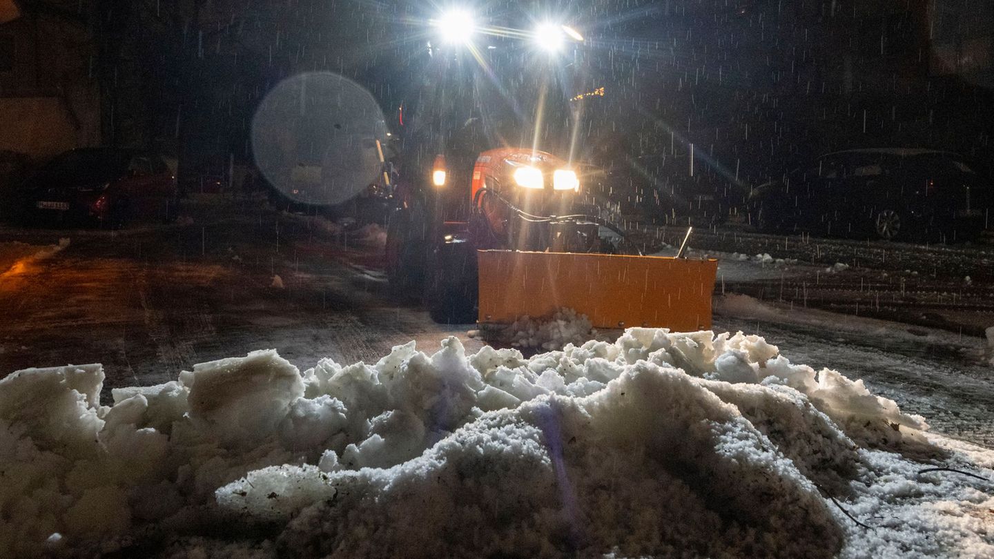 Vielerorts hatten die Räumdienste gut zu tun. Foto: Stefan Puchner/dpa