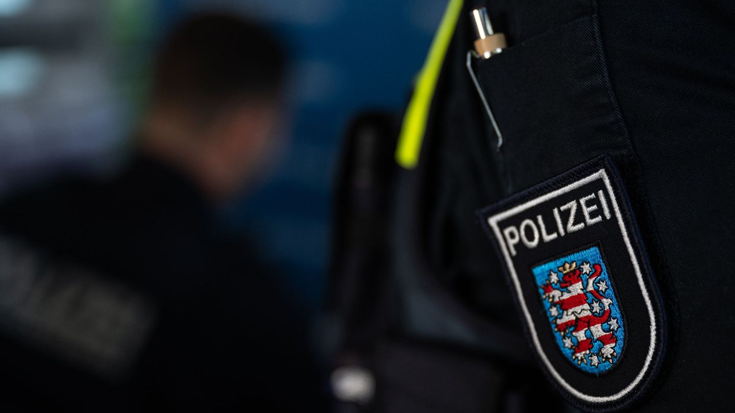 Blitzeis sorgt für zahlreiche Unfälle in Thüringen. (Symbolbild) Foto: Hannes P Albert/dpa