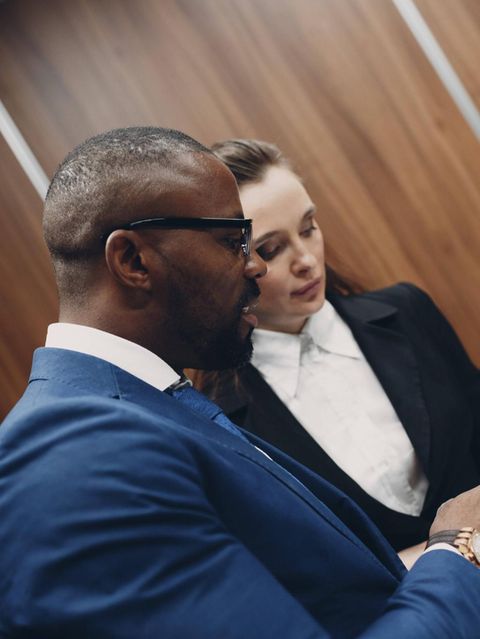 Manager über Vorgesetzte und Mitarbeiter