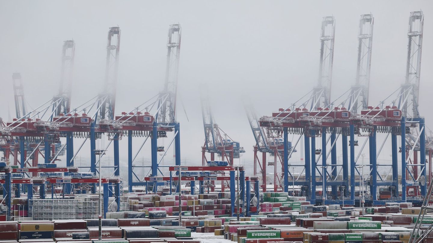 Die deutsche Konjunktur steckt in der Flaute, doch dieses Jahr soll es wieder aufwärtsgehen. (Symbolbild) Foto: Christian Charis