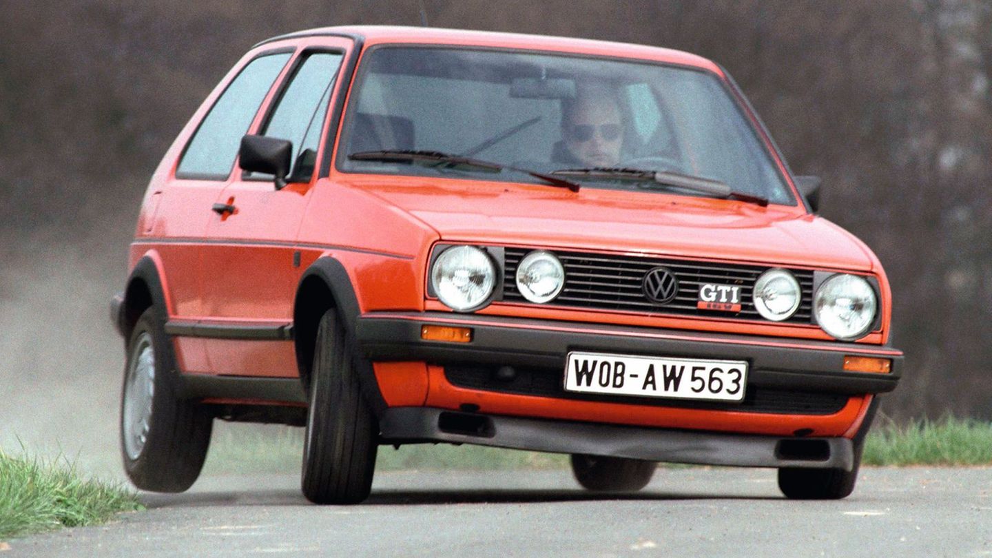 Der VW Golf II GTI ist nicht mehr ganz so kantig wie der Vorgänger