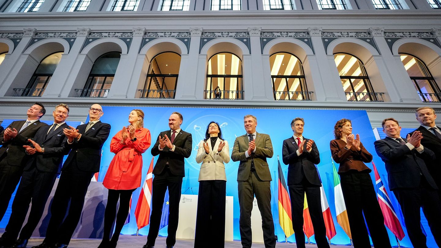 Zehn Länder nehmen am dritten Nordsee-Gipfel teil. Foto: Kay Nietfeld/dpa
