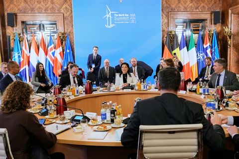 Energieministerin Reiche mit Amtskollegen in Hamburg