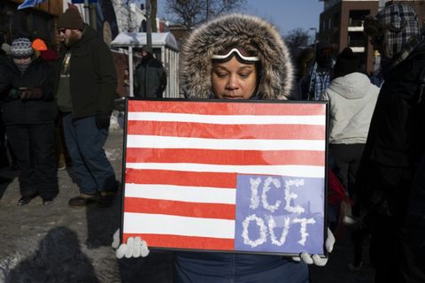 Demonstrantin in Minneapolis