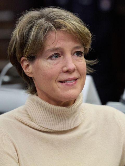 Christina Block sitzt am 32. Verhandlungstag im Prozess gegen sie im Gerichtssaal und lächelt