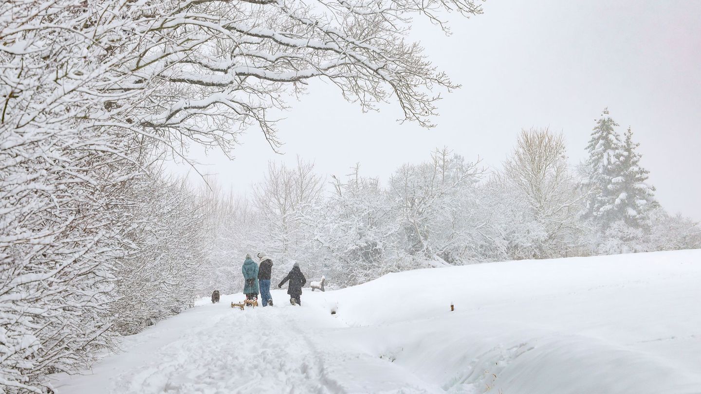 Franken ist derzeit tief verschneit. Foto: Daniel Löb/dpa