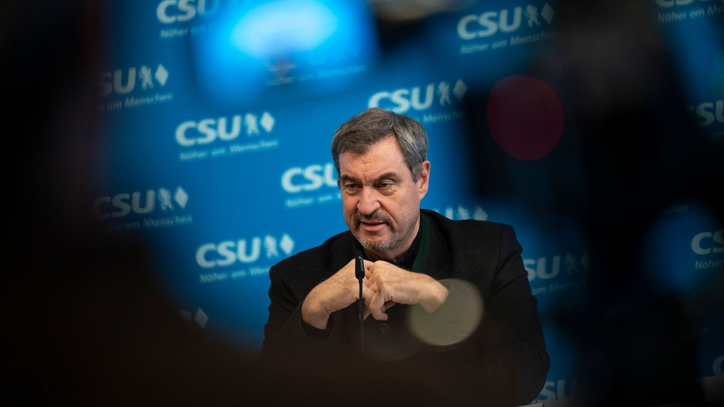 Markus Söder will, dass die Deutschen mehr arbeiten - aber freiwillig. Foto: Peter Kneffel/dpa