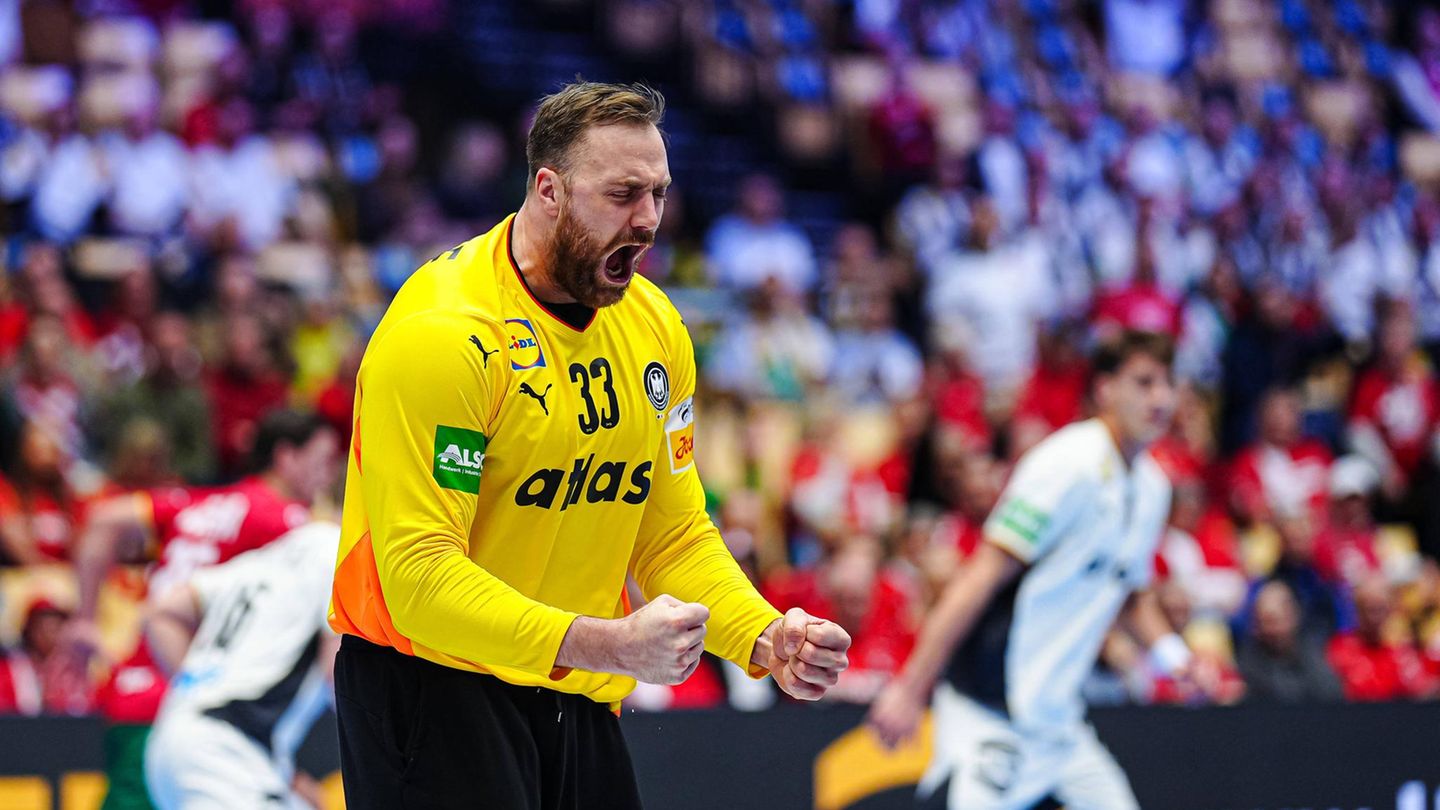 Handball-EM: Andreas Wolff bejubelt eine Parade
