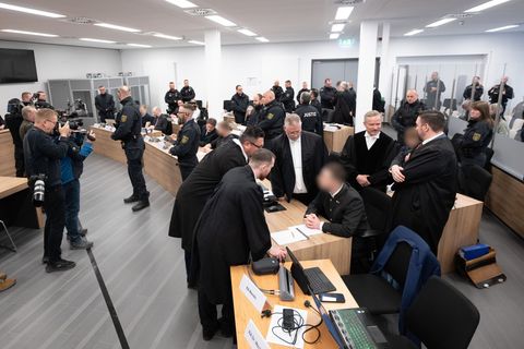 Das Oberlandesgericht Dresden verhandelt gegen acht Männer, die Mitglieder der militanten Neonazi-Gruppe "Sächsische Separatiste