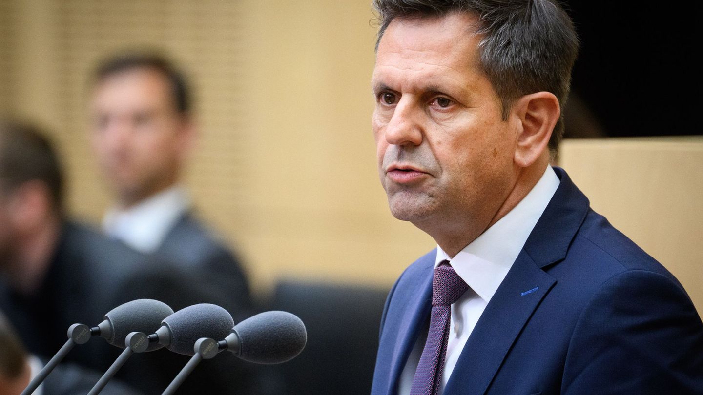 Für viele Menschen sei Teilzeitarbeit die einzige Möglichkeit, überhaupt erwerbstätig zu sein, sagt Ministerpräsident Lies. (Arc