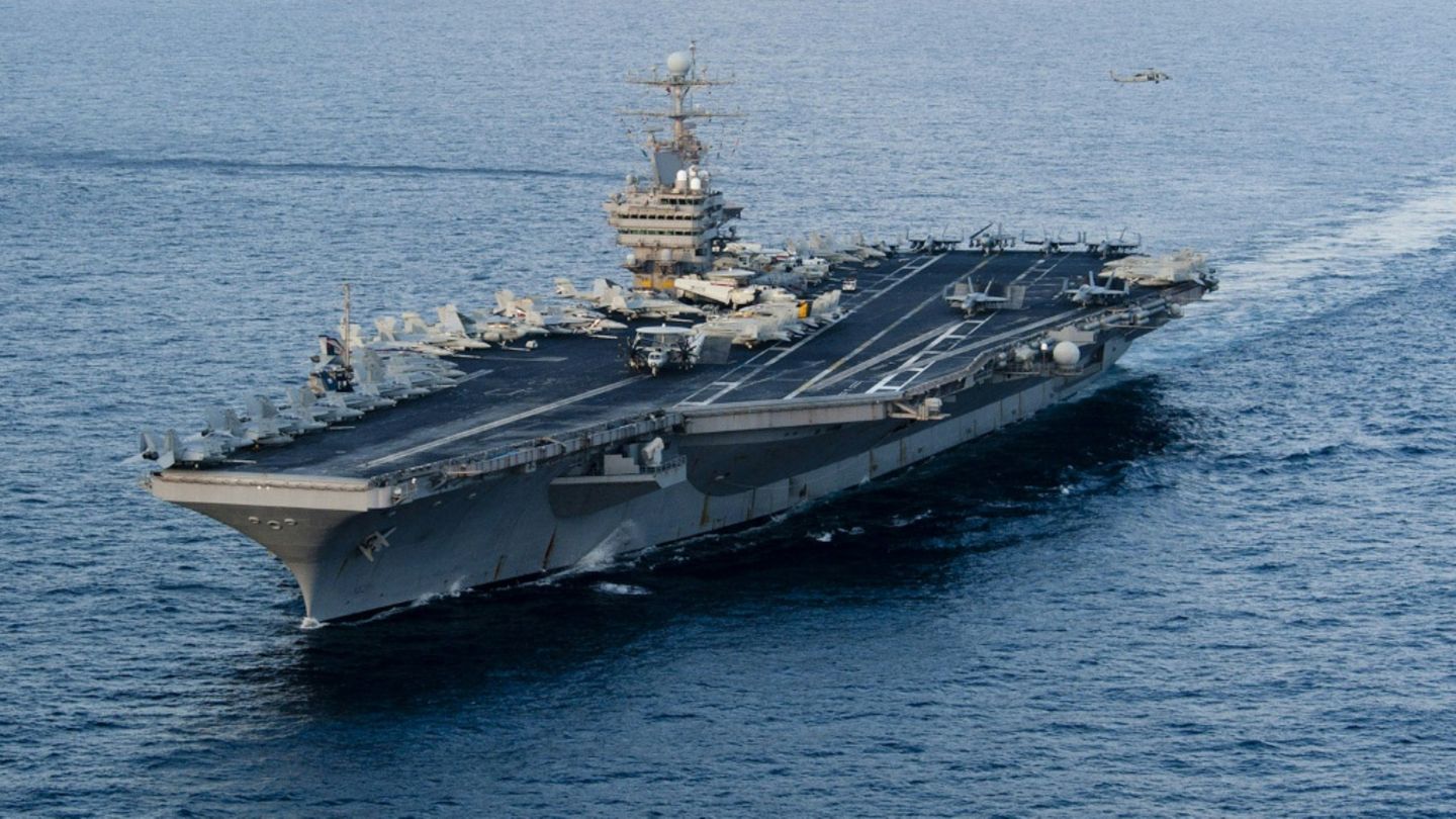 Archivfoto der "USS Abraham Lincoln"
