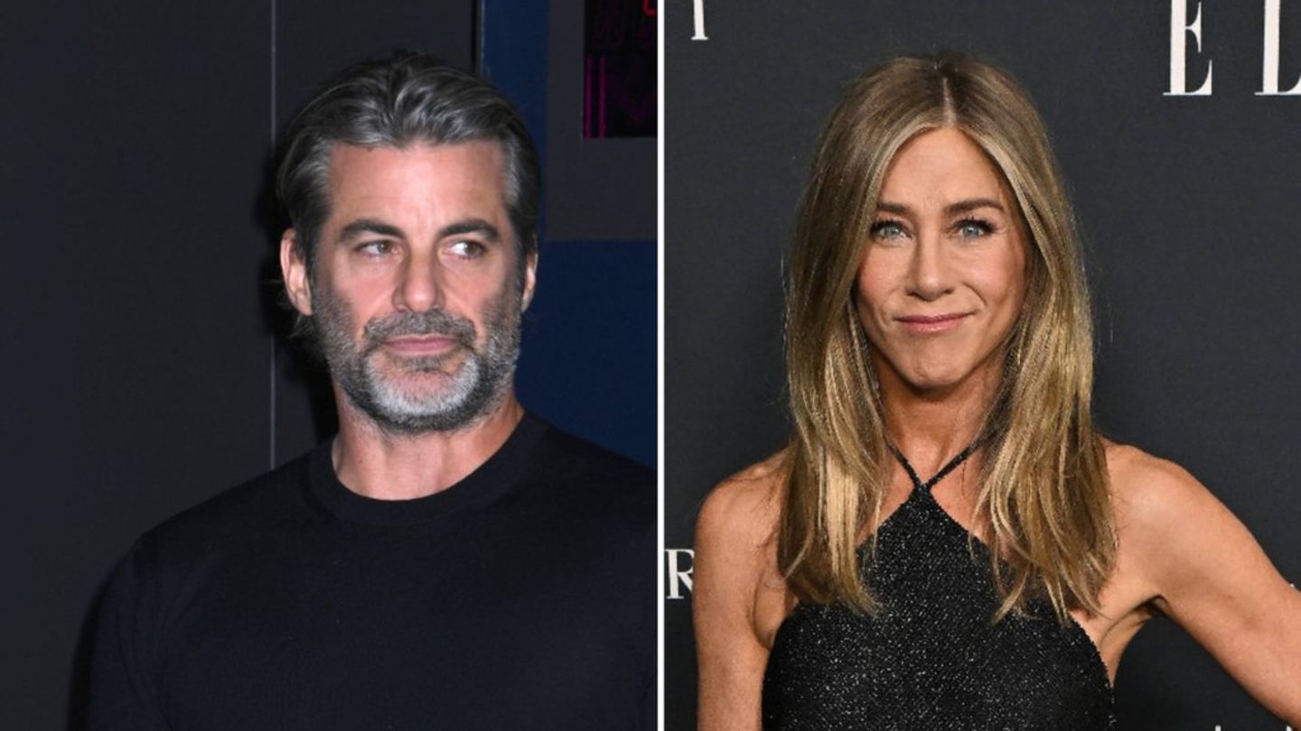 Jim Curtis und Jennifer Aniston schweben im Liebesglück.