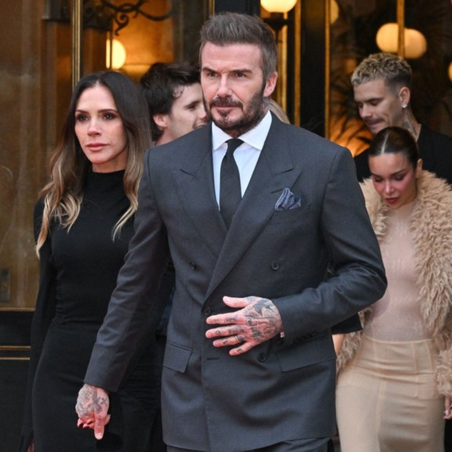 Zeigt sich als Gemeinschaft: Die Beckham-Familie ohne Sohn Brooklyn.