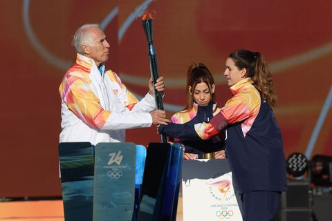 Die Fackel tourt seit Dezember durch Italien. (Archivbild) Foto: Marco Iacobucci/IPA via ZUMA Press/dpa