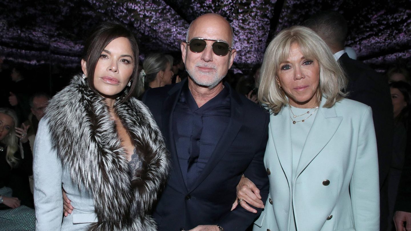 Haute Couture Bezos und Macron