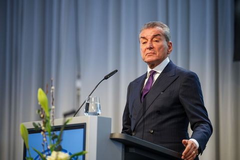 Der 69 Jahre alte Publizist Michel Friedman wird als Redner bei einer Gedenkstunde des niedersächsischen Landtags erwartet. (Arc