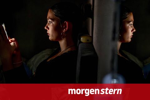 Frankreich hat ein Social-Media-Verbot für Kinder und Jugendliche unter 15 auf den Weg gebracht