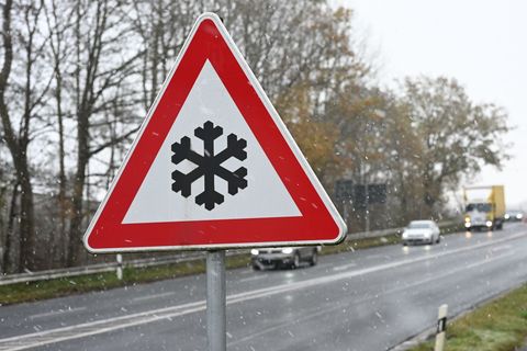 In vielen Regionen in Hessen herrscht Tauwetter. (Symbolbild) Foto: Lars Penning/dpa