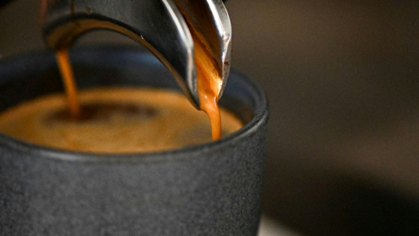 Vergifteter Kaffee und tödliche Brecheisenattacke: 13 Jahre Haft in Hildesheim